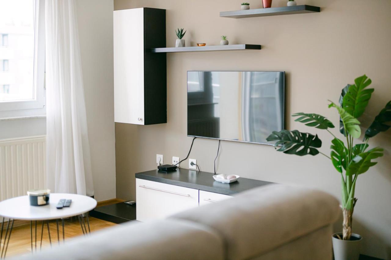 Ladenta Apartman*** Zagreb Ngoại thất bức ảnh