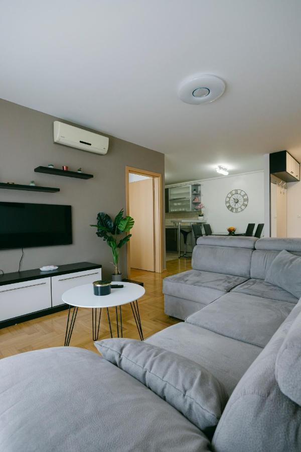 Ladenta Apartman*** Zagreb Ngoại thất bức ảnh