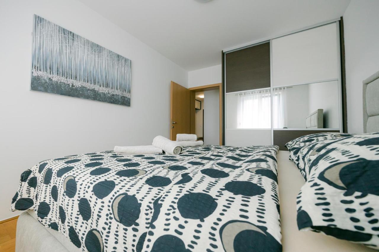 Ladenta Apartman*** Zagreb Ngoại thất bức ảnh